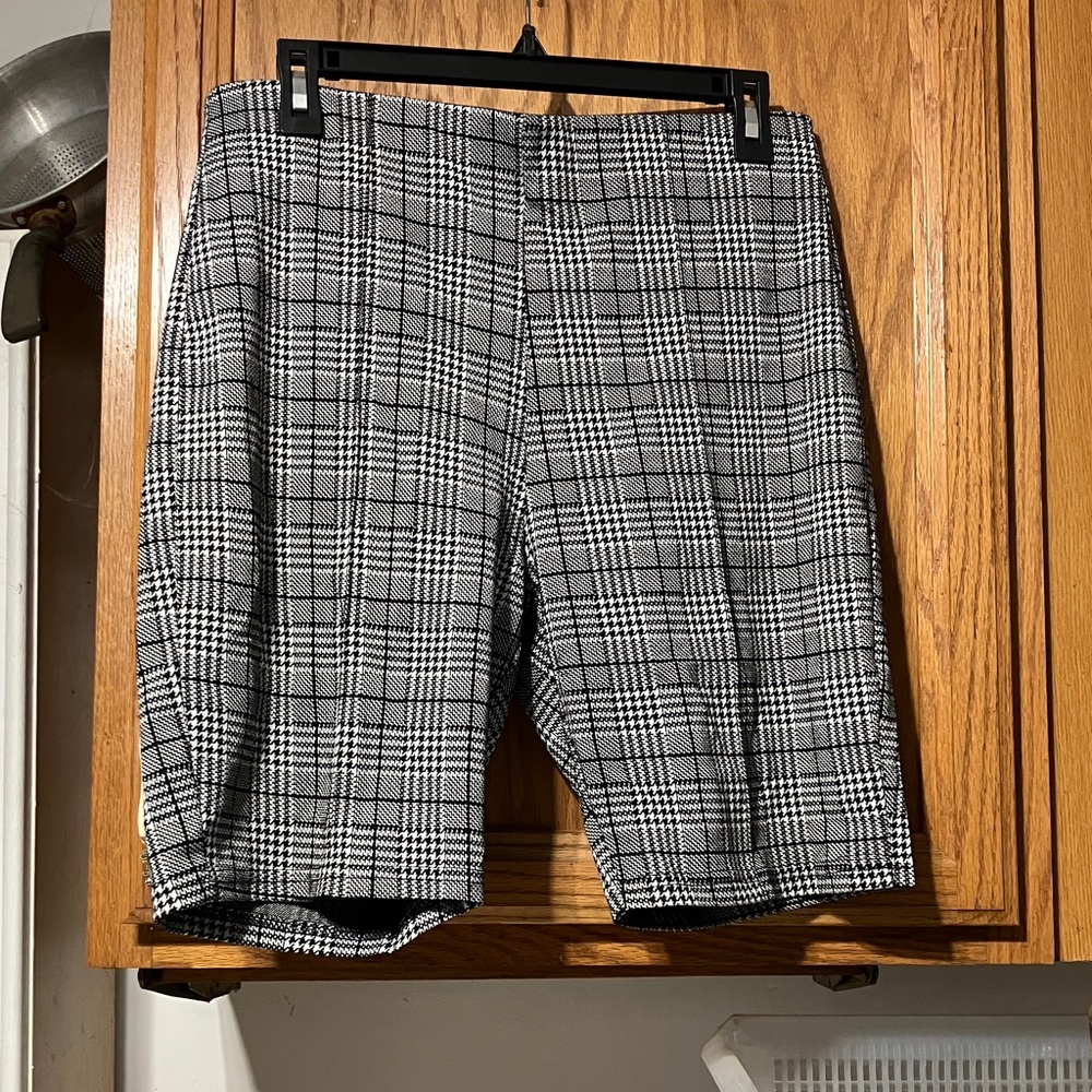 Maze Collection Golf Shorts Houndstooth Print Black & White Pull Ons Size Lg